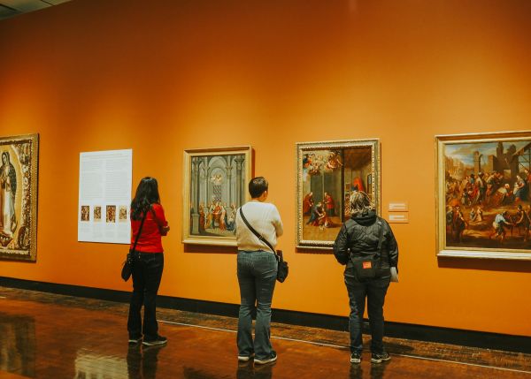 Explorations en Art Contemporain : Décryptage des Œuvres en Exposition